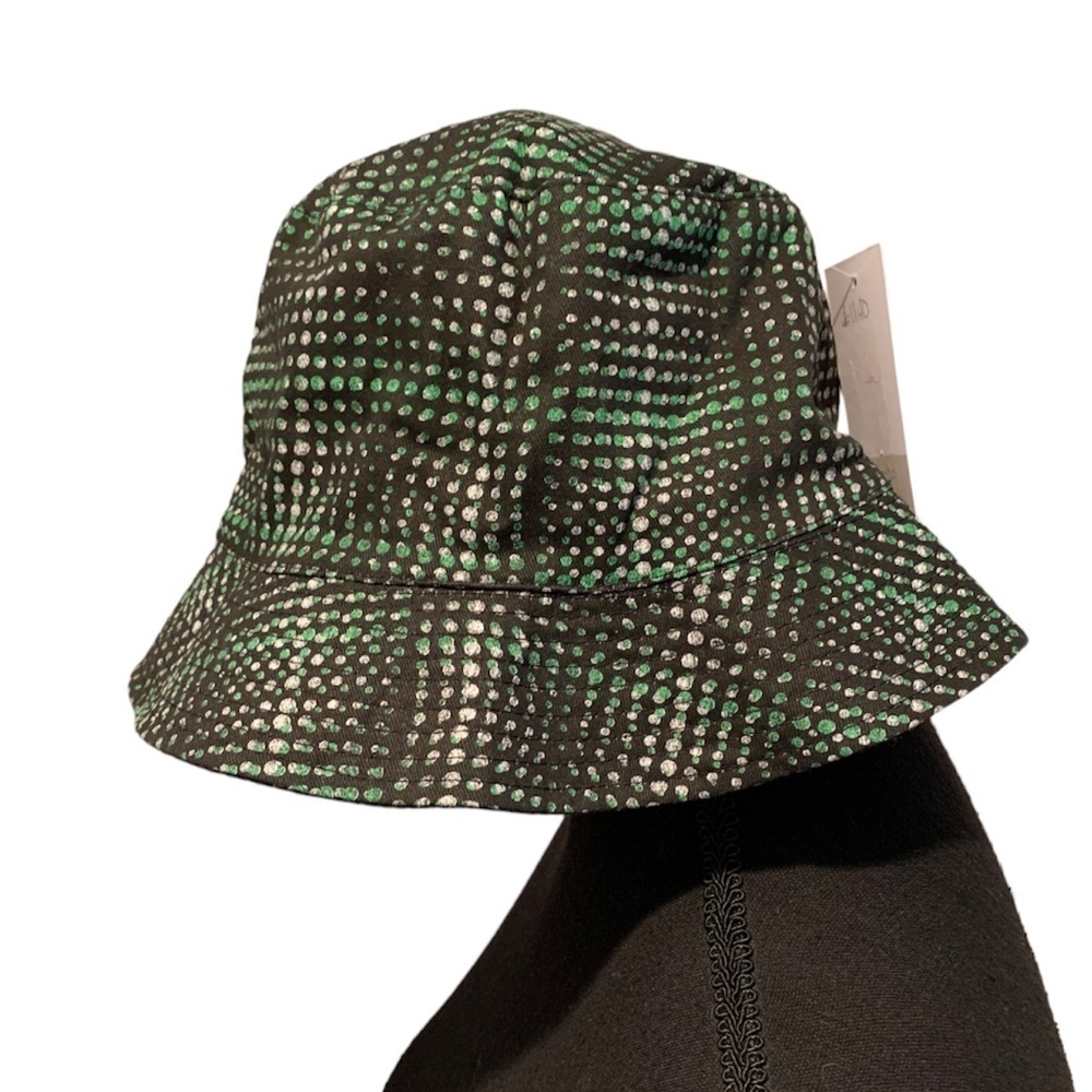 BP Reversible Bucket Hat One Size NWT